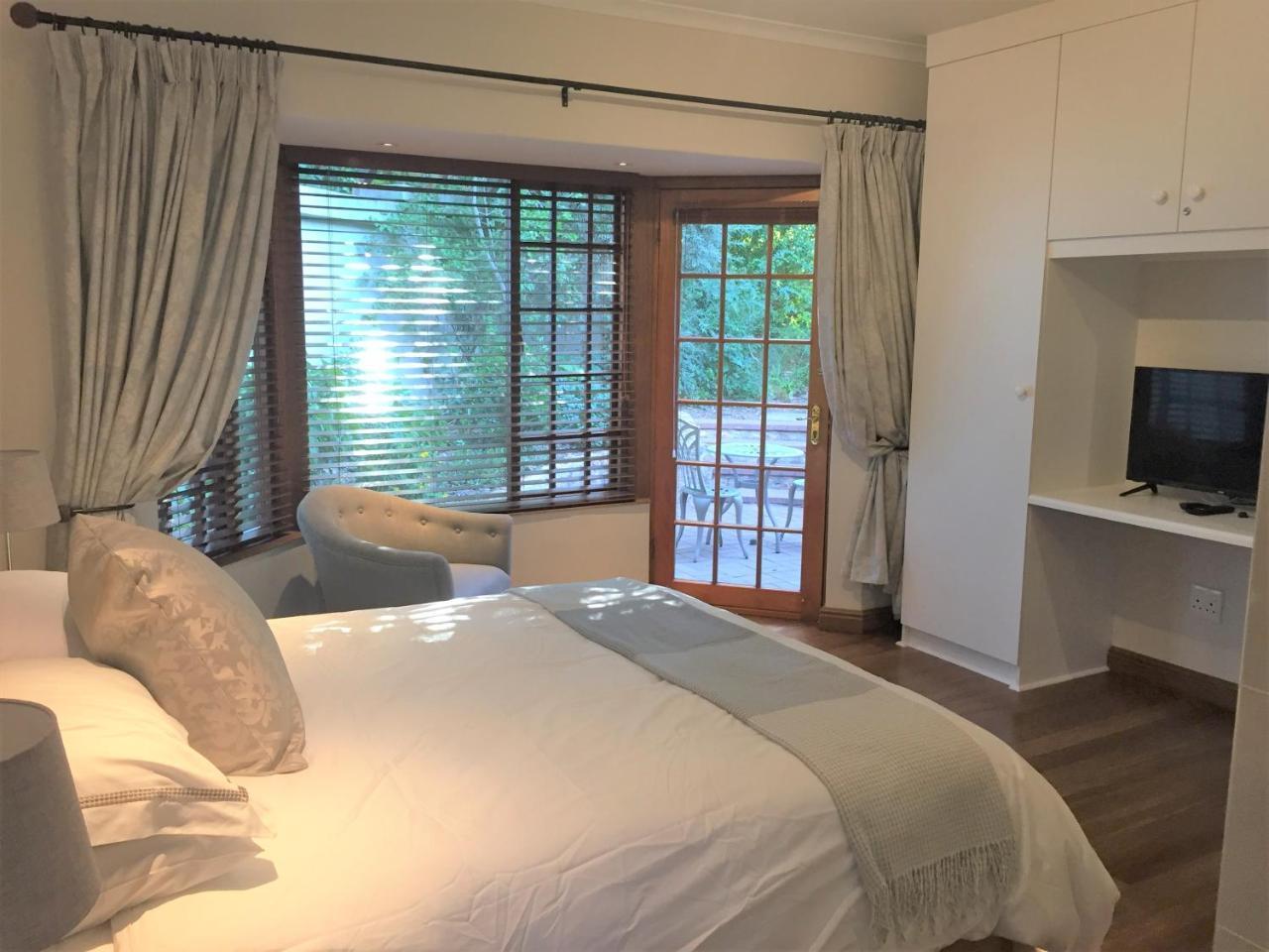 יוהנסבורג Lydall Wild Tranquil Garden Suites מראה חיצוני תמונה
