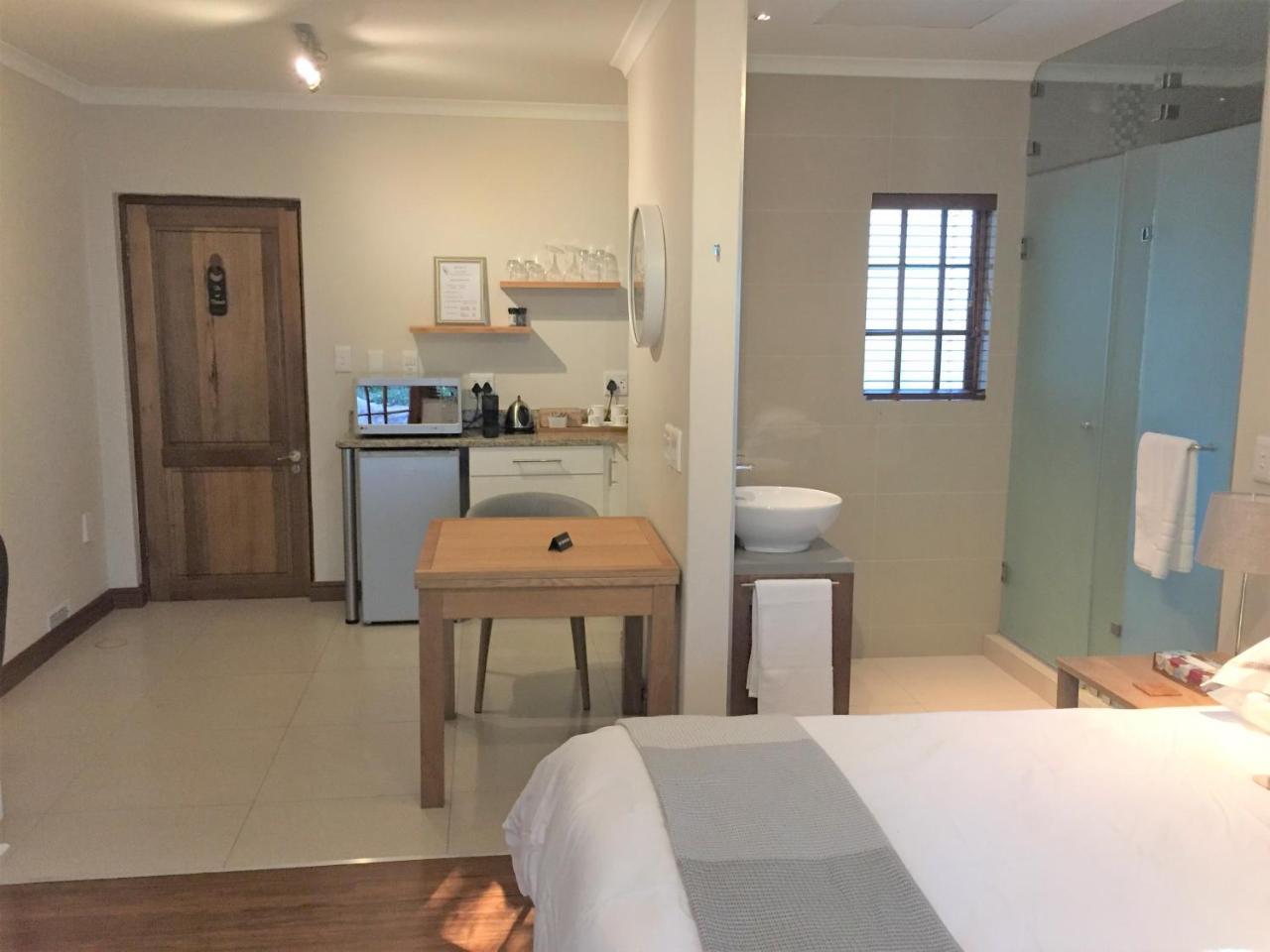 יוהנסבורג Lydall Wild Tranquil Garden Suites מראה חיצוני תמונה