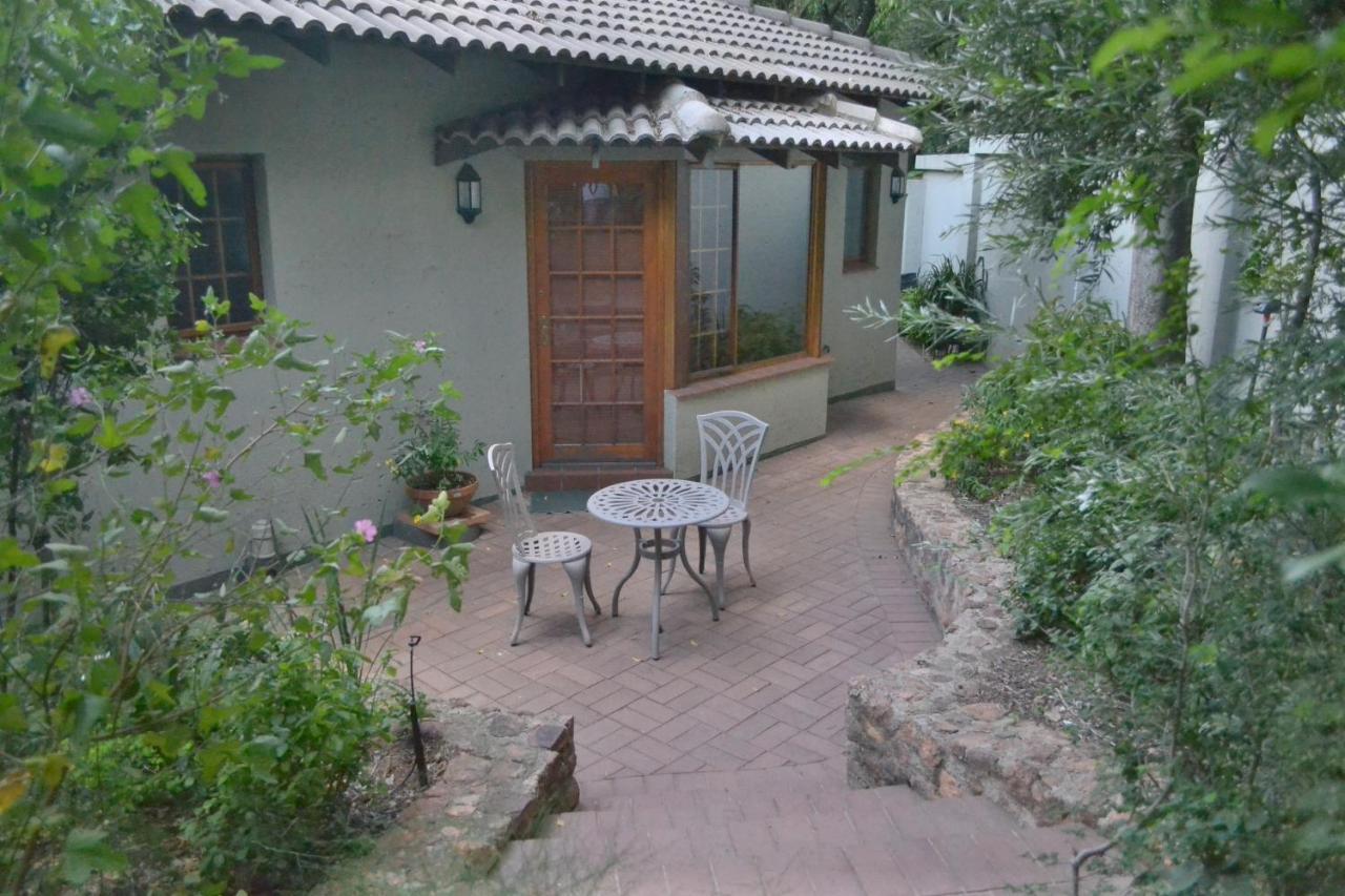 יוהנסבורג Lydall Wild Tranquil Garden Suites מראה חיצוני תמונה